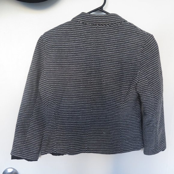 Cynthia Rowley Black and White Embroidered Blazer - Picture 7 of 8